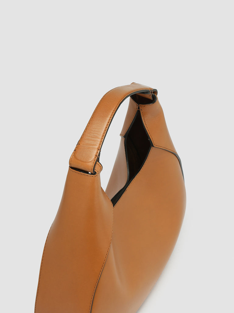 SADDLE 014 - Taupe Leather Hobo Bag